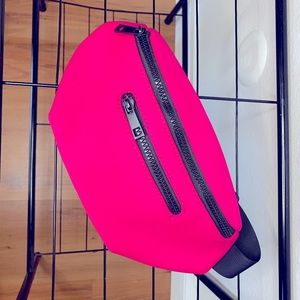 Women’s Fanny Pack from Forever 21 Brand New